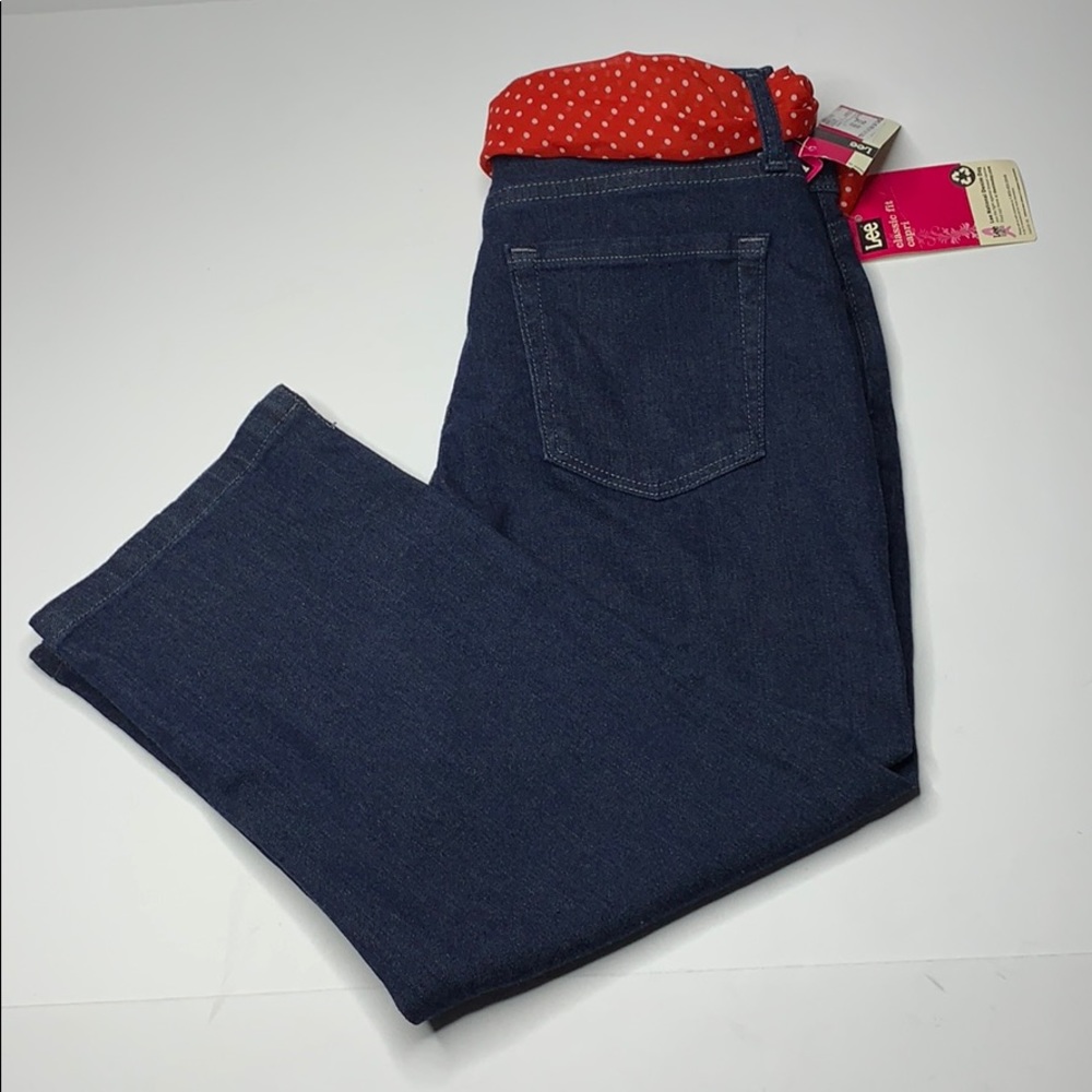 Lee’s all over slimming Capri jeans - Picture 2 of 8